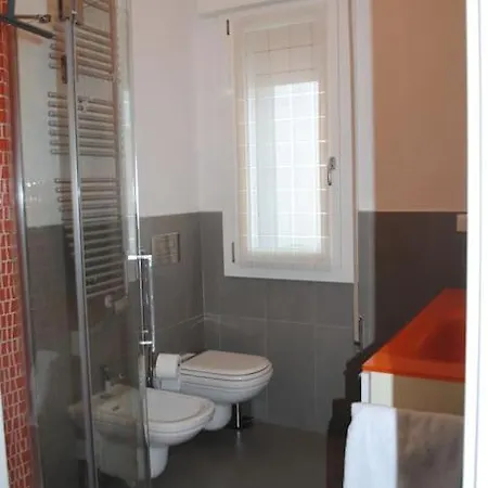 شقة Jesolo Beach Apartment
